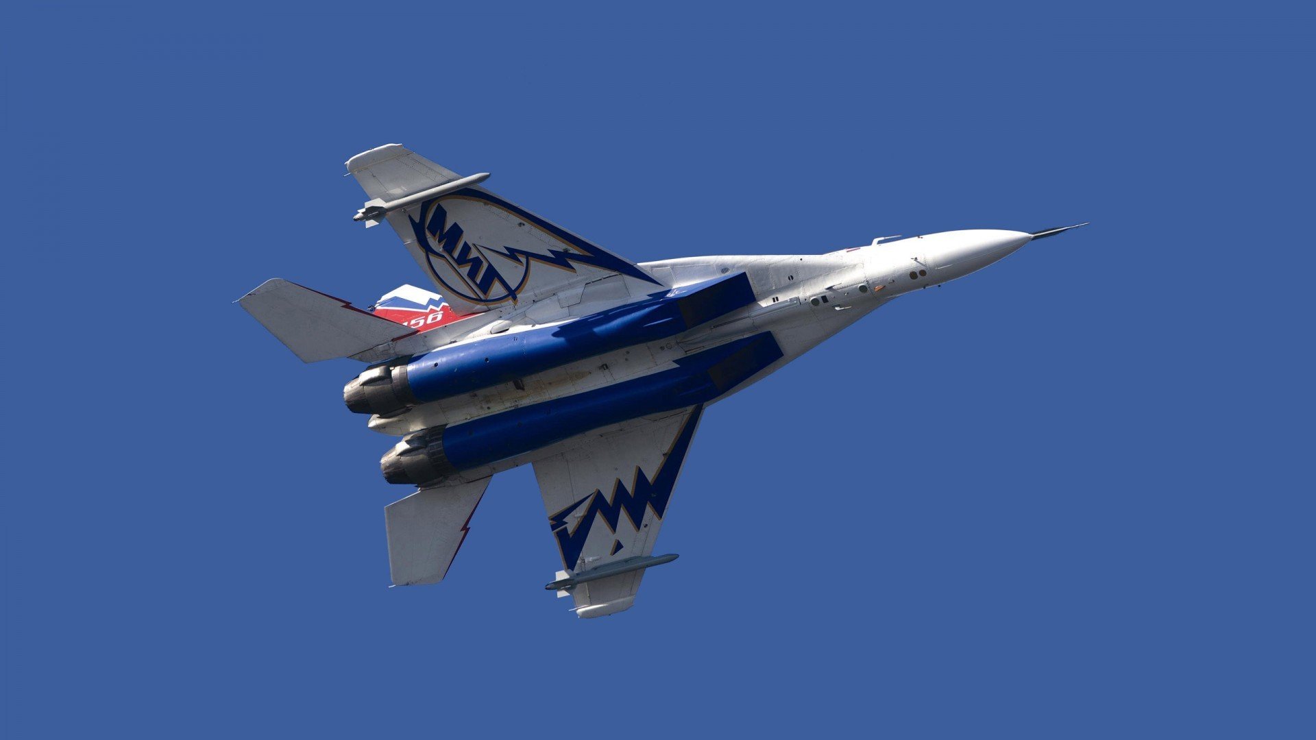 开云体育客户端-【电子裁判】如何确保每次判罚公平透明?,电子裁判和人工裁判